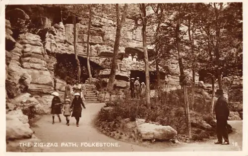 uk25523 zick zack path folkestone real photo uk