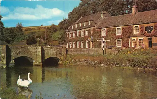 uk51695 river coln bibury gloucestershire uk