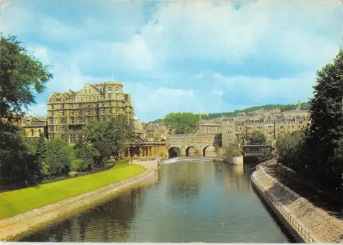 B100388 the river avon bath uk