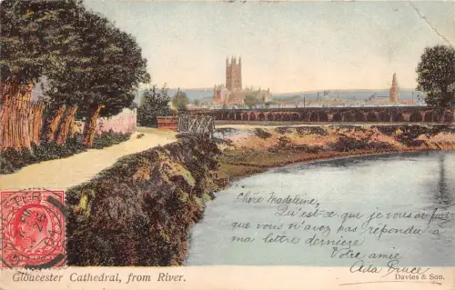 BR39628 Gloucester Cathedral from River England