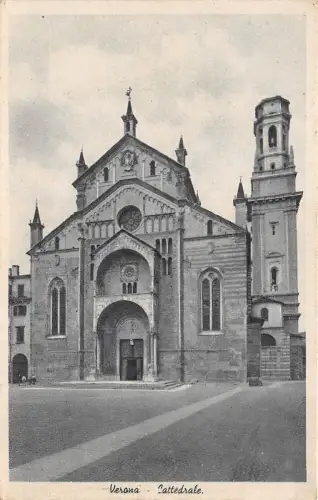B93430 verona catedrale italy