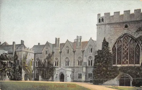 uk18471 bishops palace wells uk