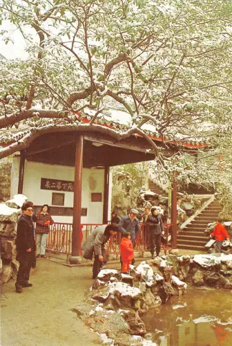 BR102826 eine Schneeszene am Erquan Pool China