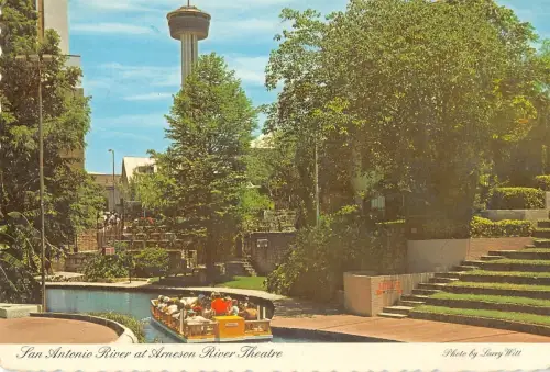 BR98887 San Antonio River and the Arneson River Theatre San Antonio USA