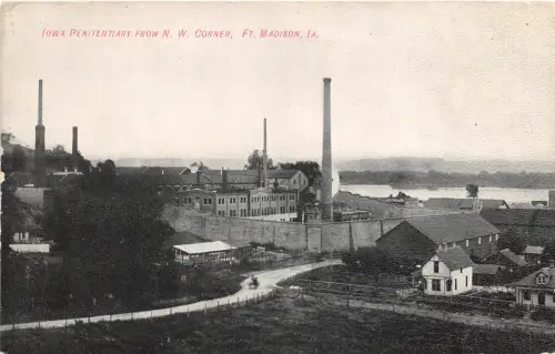 lot385 USA Iowa Penitentiary from NW Corner Ft Madison 