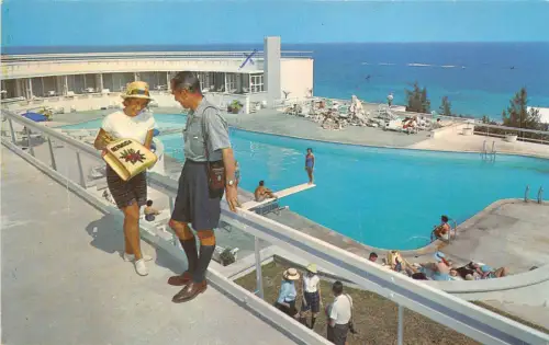 lot394 The sapphire poolbogen beach surf club Paget Bermuda