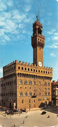 B73344 le vieux palais Milan Italien