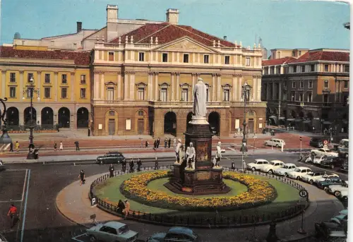 B66177 Italia Milano Piazza della Scala italy