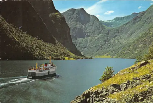 B29465 The Naeroy Fjord Sogun norway