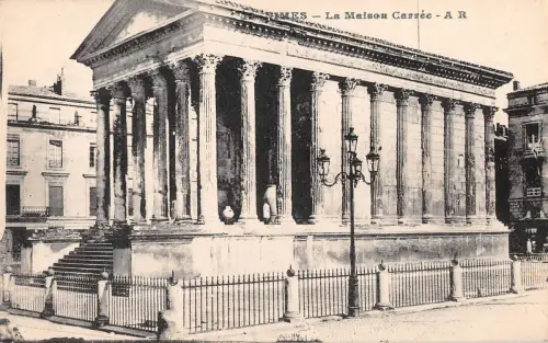 BF6428 la maison carree nimes france Frankreich