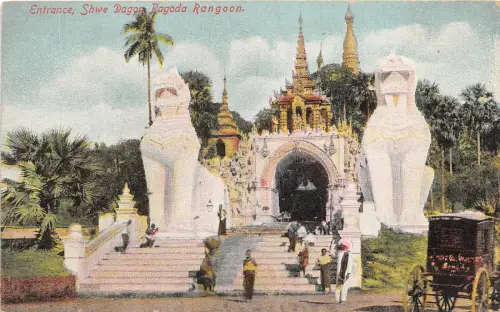 Lot 31 Eingang Shwe Dagon Pagode Rangoon Yangon Burma Myanmar Wagen