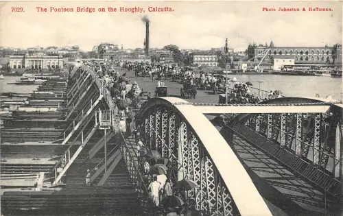 Lot 89 die Poontonbrücke auf der hochkalkulierten Bootskutsche Indien