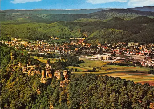 BG10555 dahn und burg altdahn im pfalzer wasgau germany