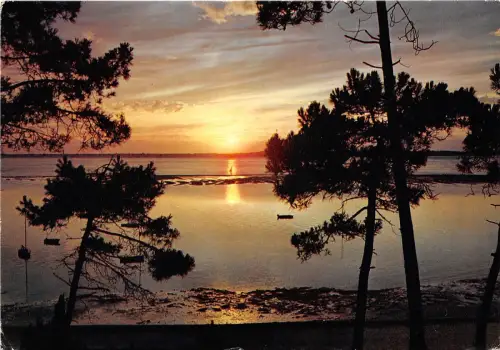 BR14508 L horizont tout entier s enveloppe dans l ombre Frankreich