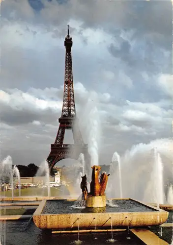 BT4537 La tour eiffel et jardin Paris Frankreich