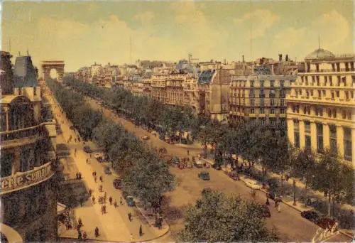 BT6755 L avenue des Champs Elysees Paris Frankreich