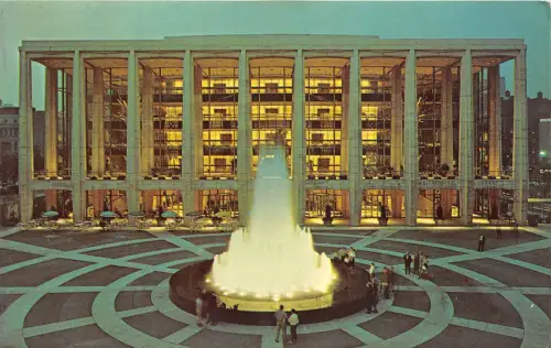 B32443 Lincoln Center for the Performing Arts Philarmonic Hall USA