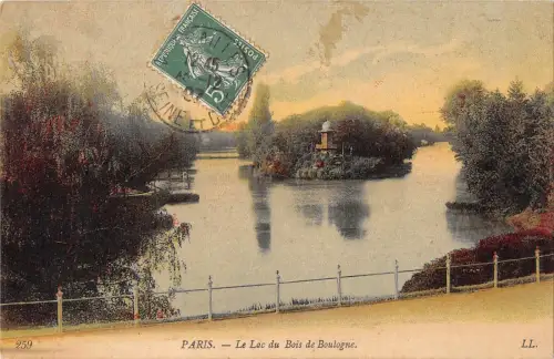BR72178 le lac du bois de boulogne paris france