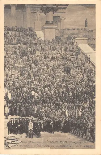 B98105 sur les marches du pantheon de la guerre postkarte paris frankreich gorguet