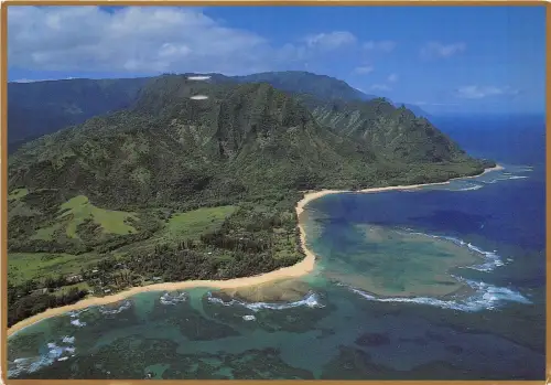 BG9738 ha ena state park sandy beach hawaii usa