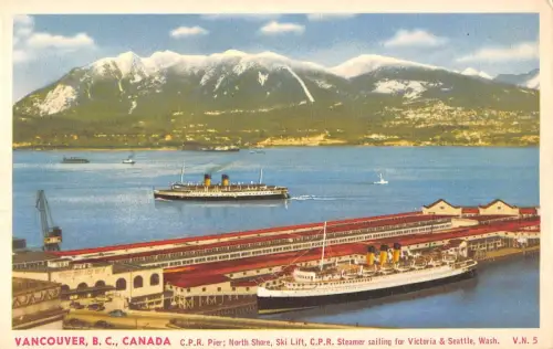 B95858 vancouver b c canada ship bateaux north shore