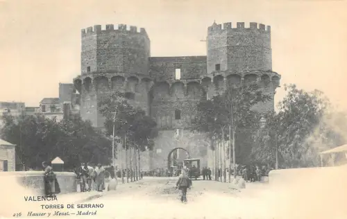 Lot102 valencia spanien serrano türme