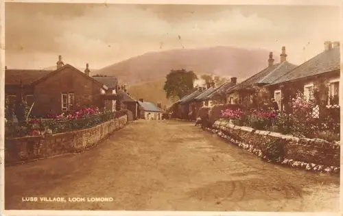 BR64326 luss village loch lomond scotland