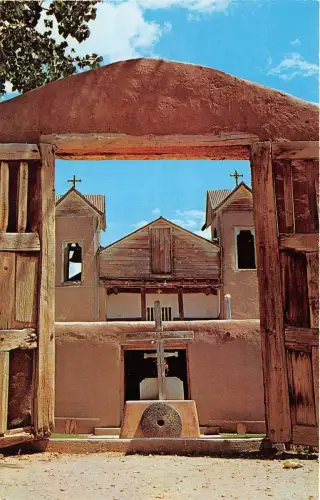 BG21387 santuario de chimayo church new mexico usa