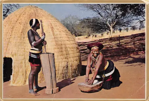 BG14181 Typen Folklorezoeloeverroue Stempel Mielies Frauen Südafrika