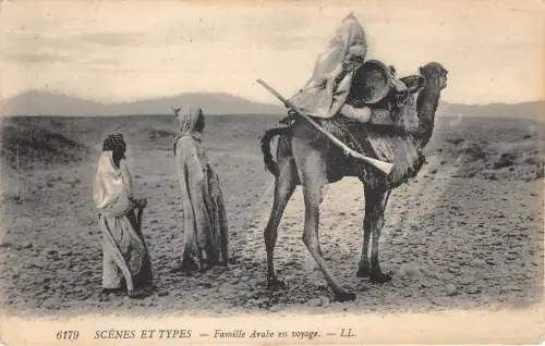 Lot 40 Szenen et Typen arabische Familie reisen Afrika Kameltypen Folklore