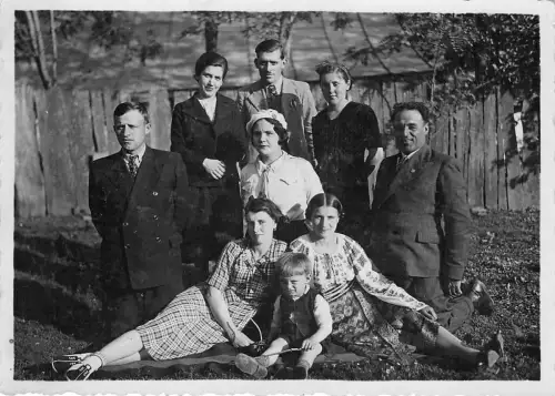 Ro583 Familienfoto Sozialgeschichte Echtfoto Rumänien Typen Folklore Tracht