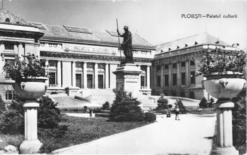 Ro548 ploiesti Kulturpalast palatul culturii Echtfoto Prahova Rumänien