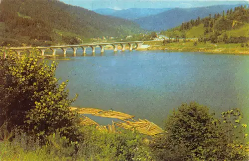 ro504 lacul de acumulare bicaz romania