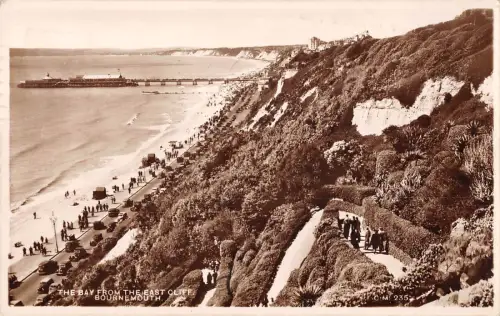 uk29400 bay from the east cliff bournemouth real photo uk