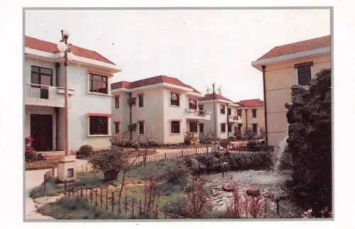 BR25524 China 2 Scans China 2