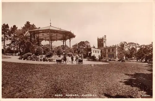 BR81294 Parc Howard Panelly Echt Foto Wales