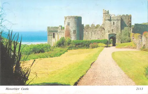 uk9245 manorbier castle wales uk