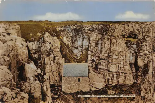 uk43693 st govans chapel and steps bosherston wales uk