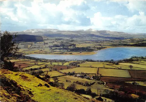 uk43935 llangorse lake and brecon beacons wales uk