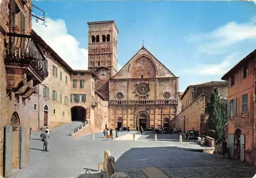B58397 Assisi Cattedrale di S Ruffino italy