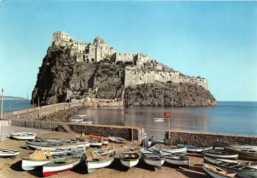 BG11465 ischia il castello aragonese boat italy