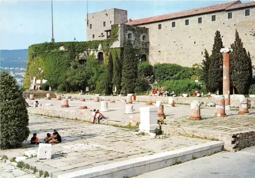 B52378 trieste Castello di S G italy