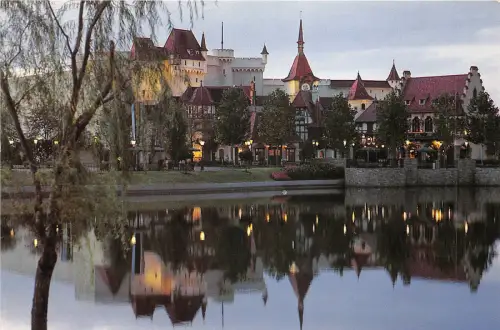 Lot 7 USA Florida Walt Disney World Epcot Center World Showcase Lagune Deutschland