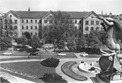 Lot 91 Echtfoto Kroatien Zagreb Auto Fahrrad