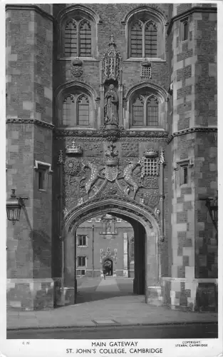 uk39546 main gateway st johns college cambridge echtfoto uk lot 22 uk