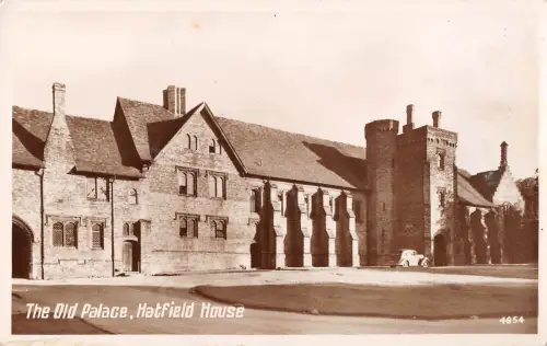 uk39590 old palace hatfield house real photo uk lot 22 uk