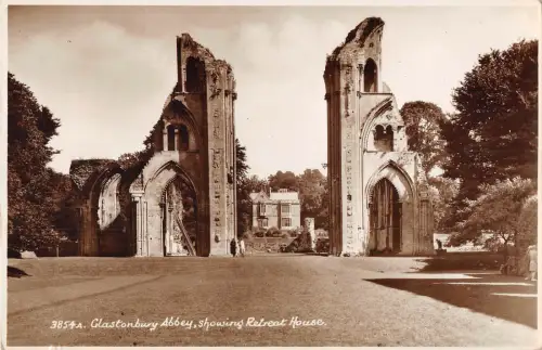 uk39520 Retreat House Glastonbury Abbey Echtfoto UK Lot 22 UK