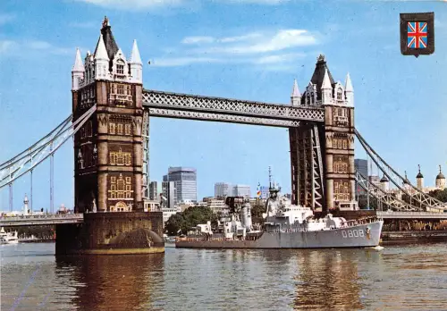 BR30040 London Tower Bridge Großbritannien