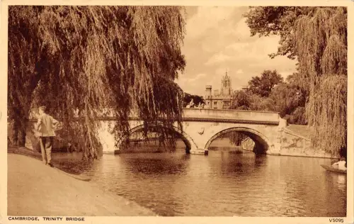 uk39403 Trinity Bridge Cambridge Echtfoto UK Lot 22 UK