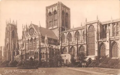 uk39089 york minster south side real photo uk lot 20 uk